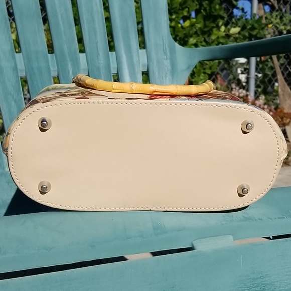 Women's "pin up" themed purse - Picture 3 of 5